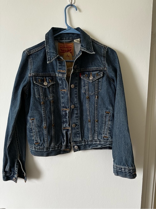 Levi's Jackets & Blazers - Levi's Blue Denim Trucker Jacket with Star Studs